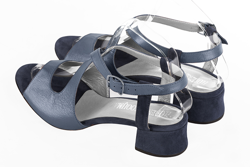 Navy blue women's open back sandals, with crossed straps. Round toe. Low flare heels. Rear view - Florence KOOIJMAN